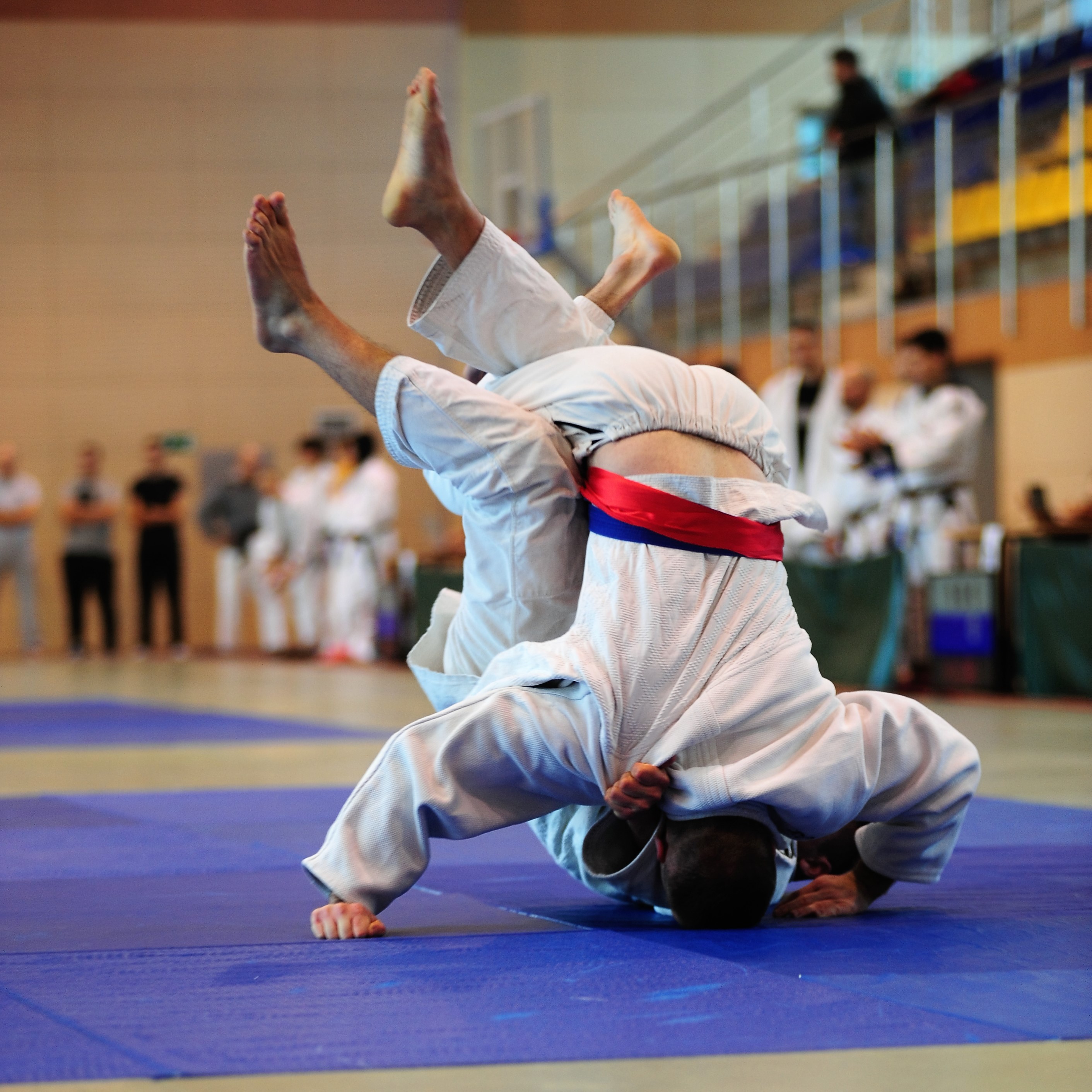 kaskaderski-rzut-w-mistrzostwach-policji-w-judo